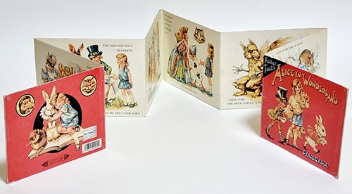 Father Tuck&#039;s Alice In Wonderland Panorama-A.L. Bowley(1990년대 복간본(1908년 초판))